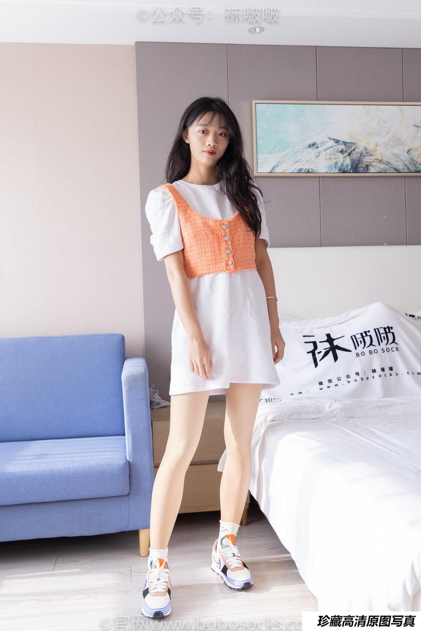 [BoBoSocks袜啵啵]NO.062 涵涵-运动鞋、白棉袜、厚肉丝[145P+1V／6.63GB]-绅士图