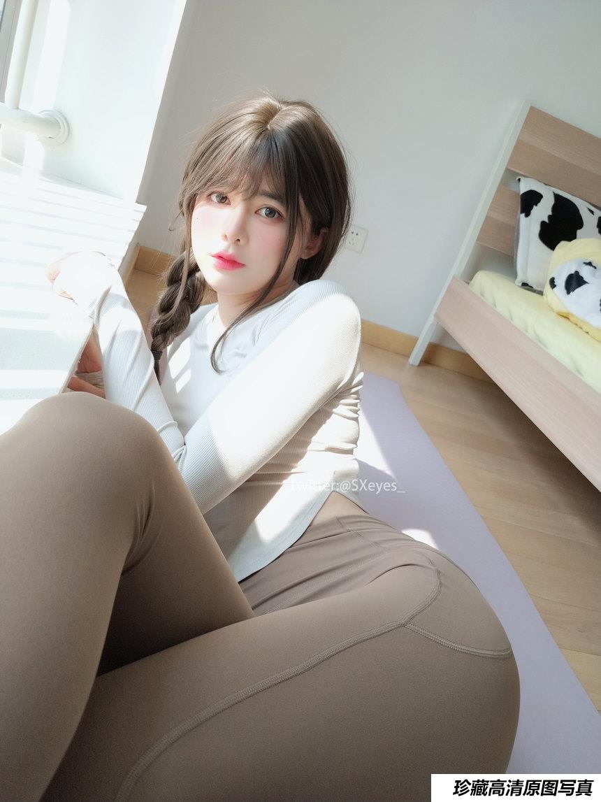 眼酱大魔王w Vol.32 瑜伽服[32P-160MB]