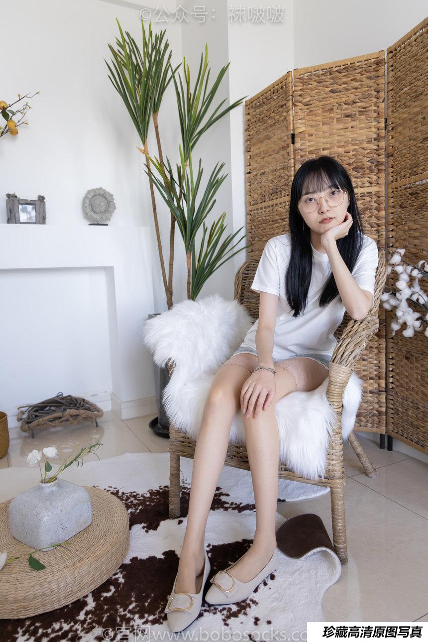 [BoBoSocks袜啵啵]NO.086 稚予-平底鞋、过膝肉丝[130P+1V／4.97GB]