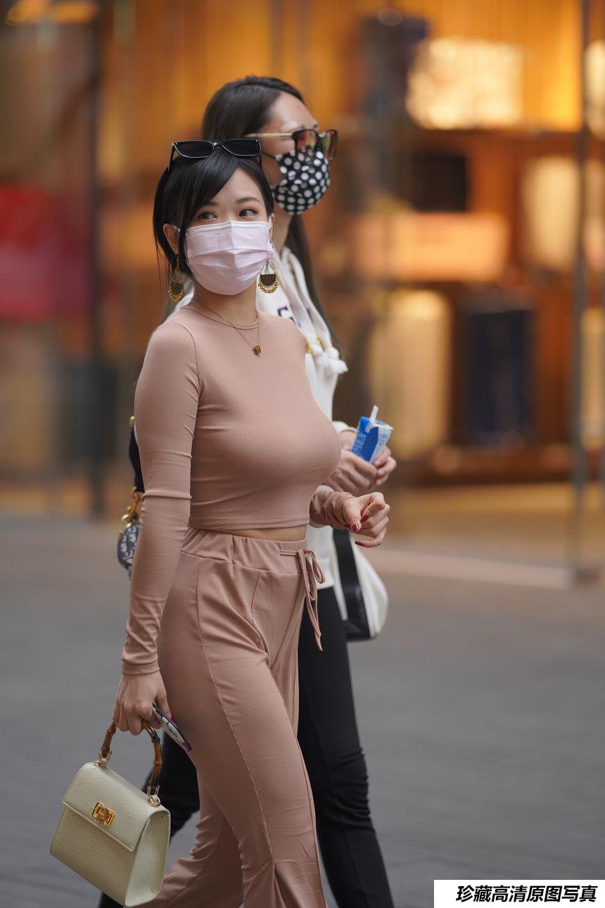 都市丽人身材超绝的美少妇套图 【200P+1V-2.29G】