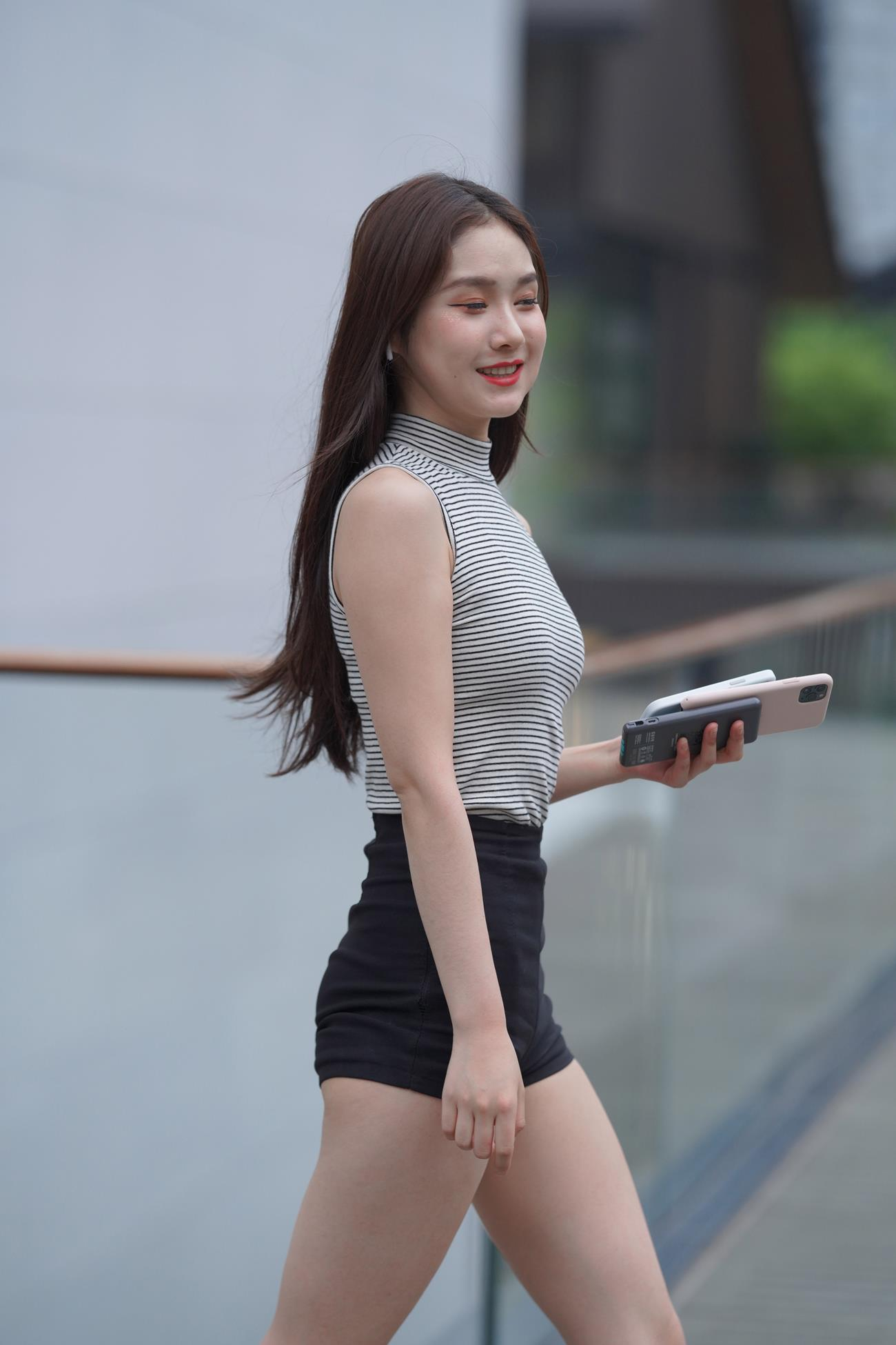 图片[2]-精选街拍作品 青春短裤运动鞋[114P/252MB]-绅士图