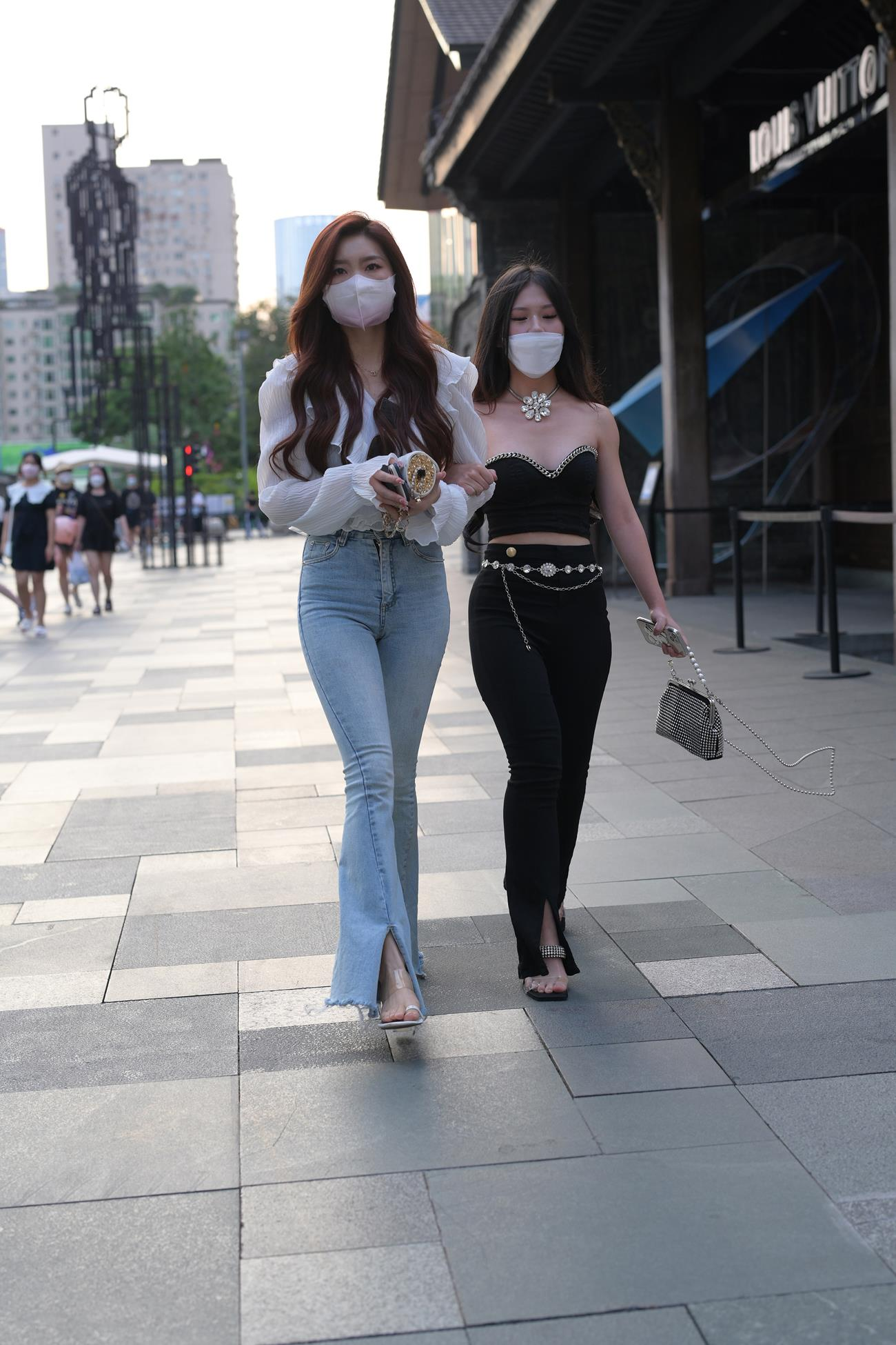 图片[4]-精选街拍作品 高腰牛仔裤百搭[220P/529MB]-绅士图