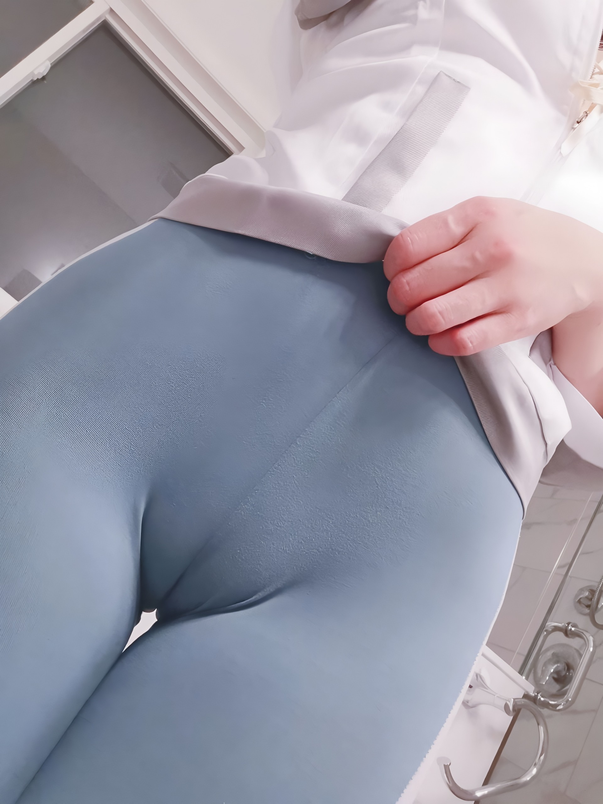 rVlYfz8388.jpg rVlYfz8388.jpg