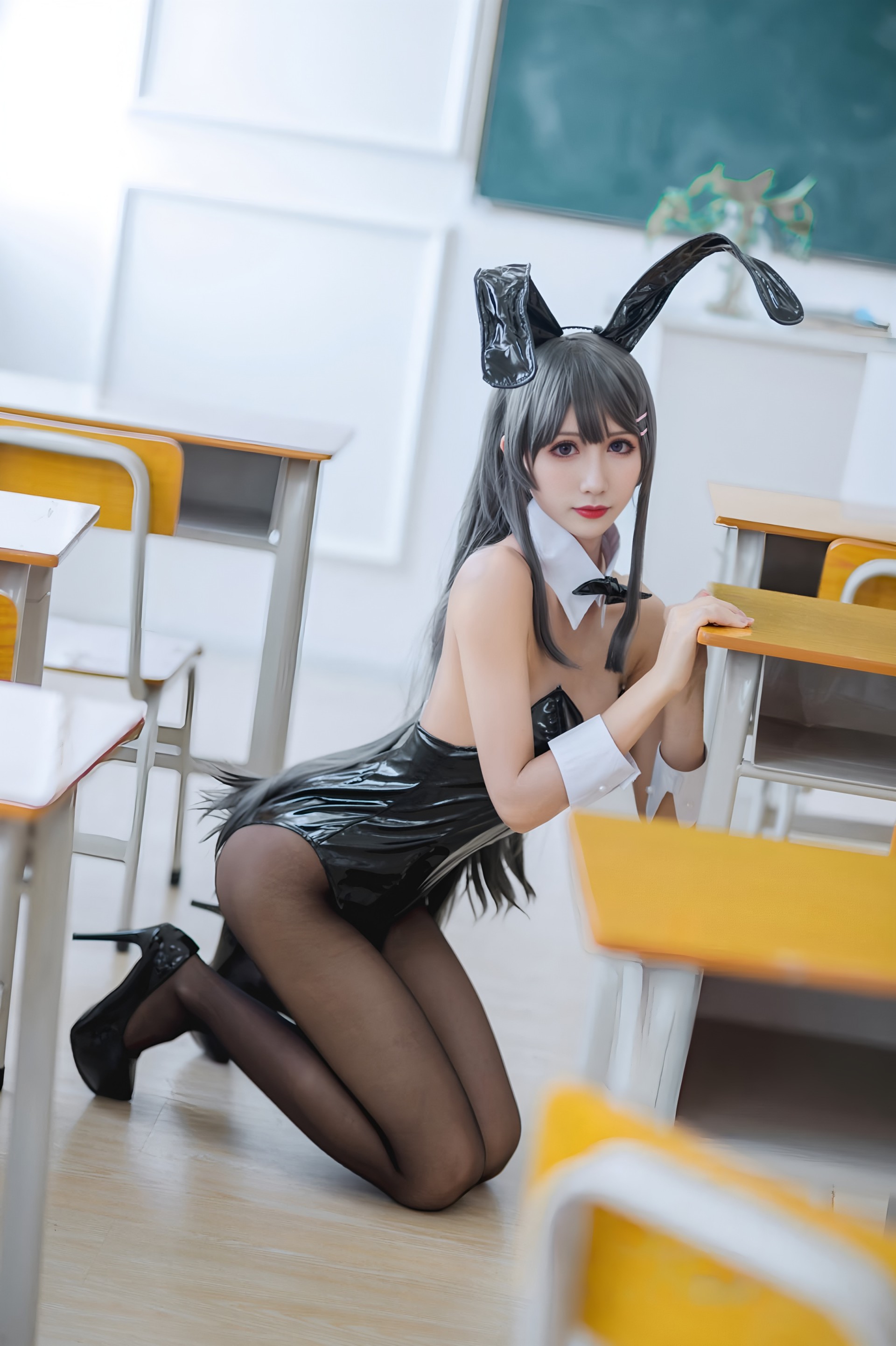 QeoHxO6494.jpg QeoHxO6494.jpg